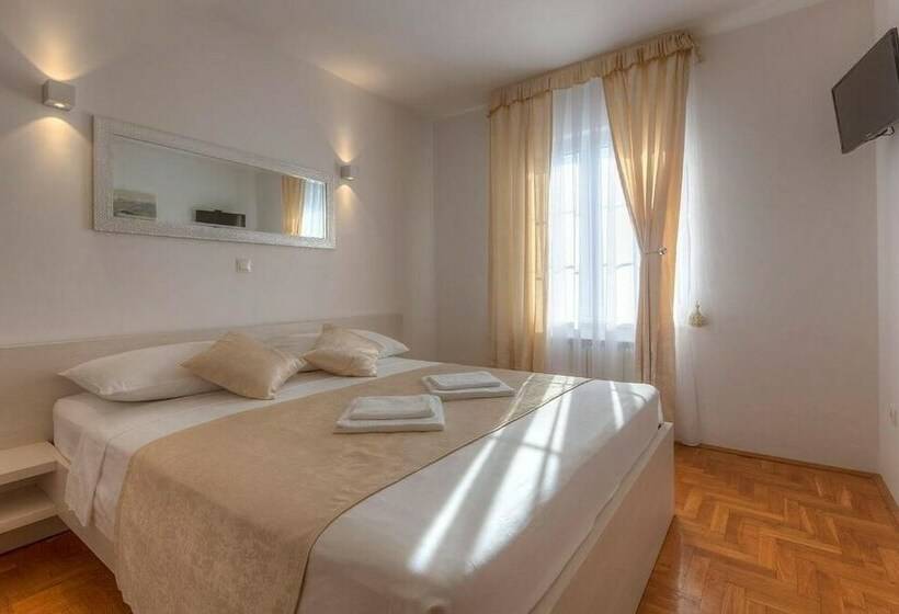 バルコニー付き１ベッドルームアパートメント, Bb Ld