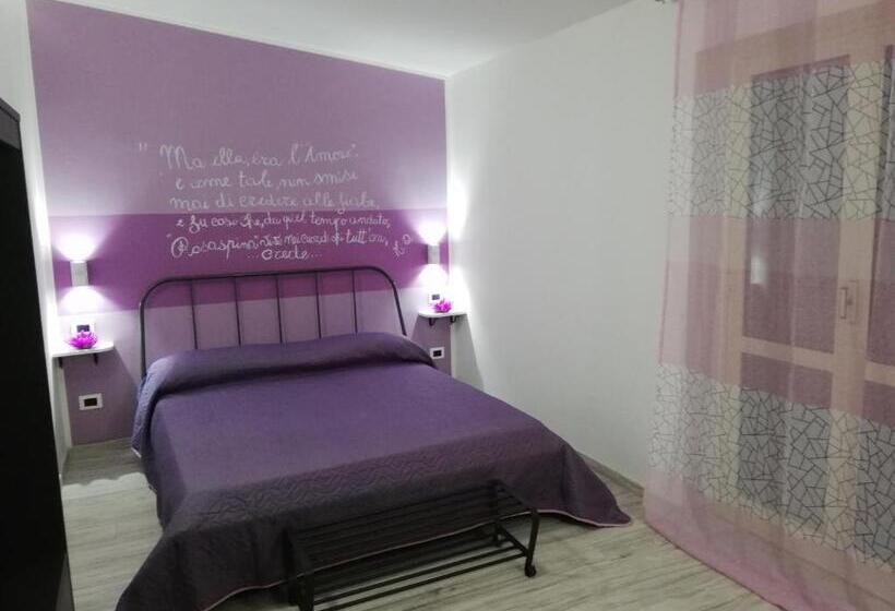 חדר סטנדרט לארבעה, B&b La Collina Dei Poeti