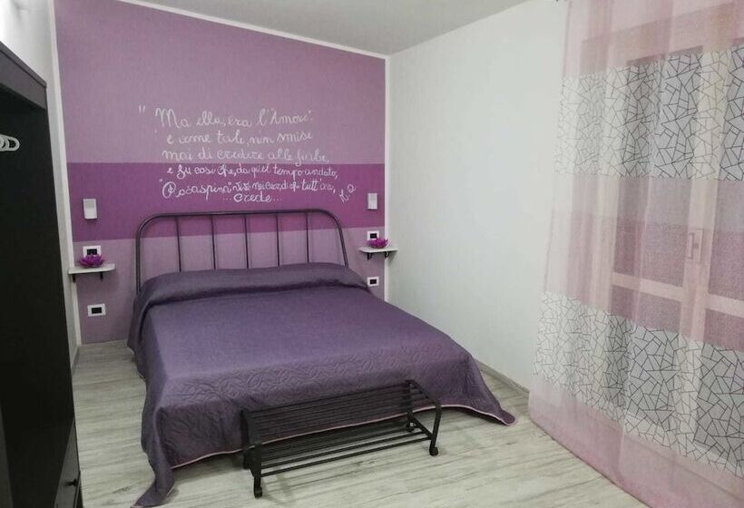 חדר סטנדרט לארבעה, B&b La Collina Dei Poeti