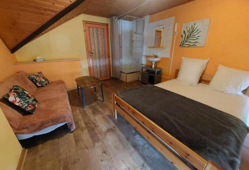 스탠다드 룸, Le Vieux La Roche