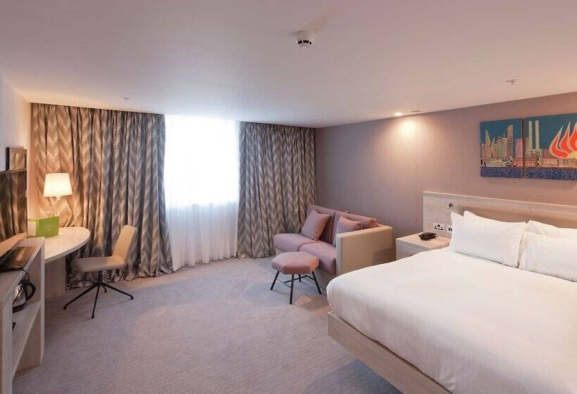 Семейный Номер, Hampton by Hilton Leeds City Centre