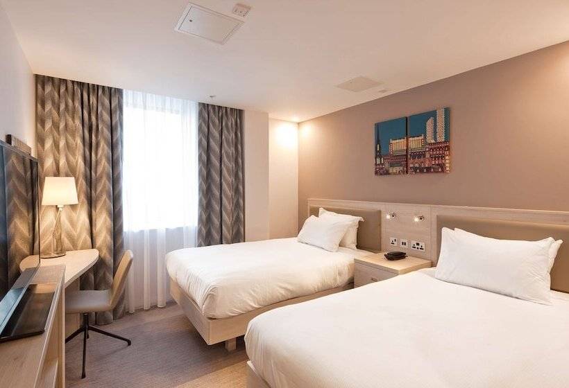 اتاق استاندارد, Hampton by Hilton Leeds City Centre
