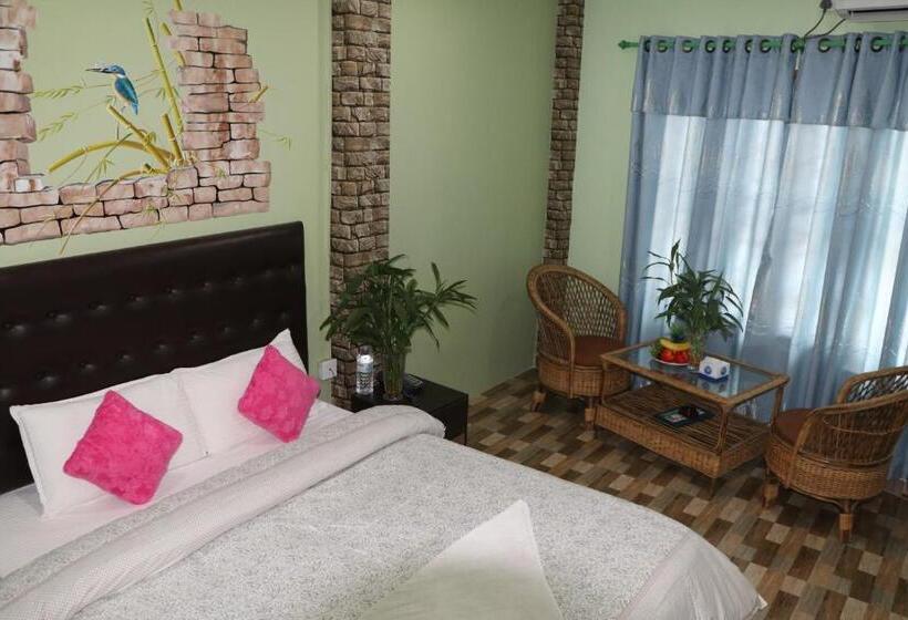 اتاق سوپریور, Happy Home