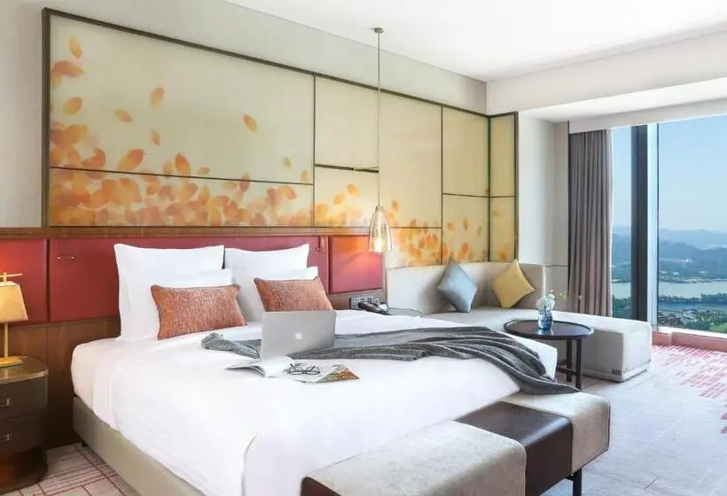 Deluxe-huone King-vuode Kaupunkinäkymä, Pullman Huizhou Kaisa