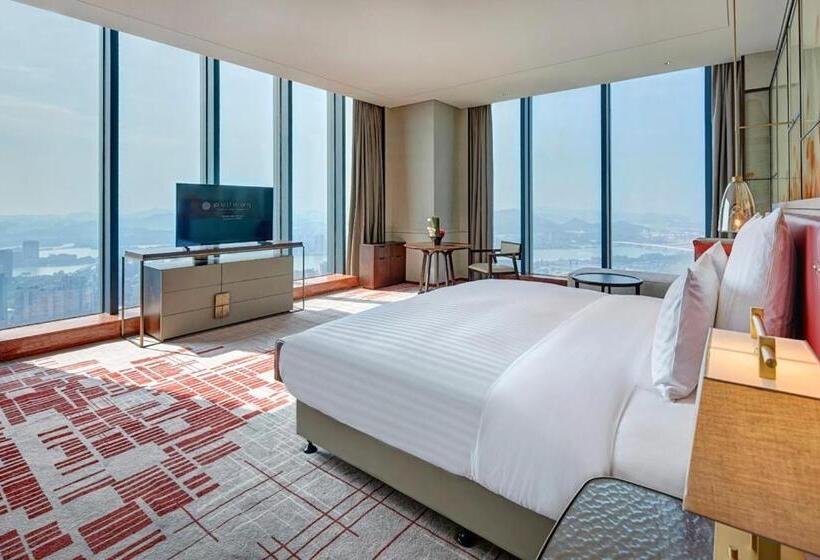 غرفة ديلوكس سرير كينج ذات إطلالة, Pullman Huizhou Kaisa