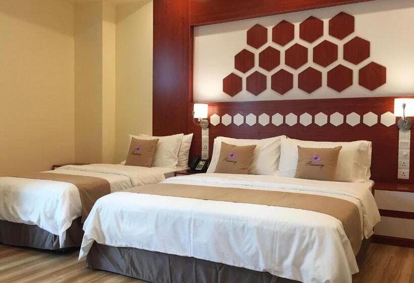 سوئیت با بالکن, Rosemary Boutique