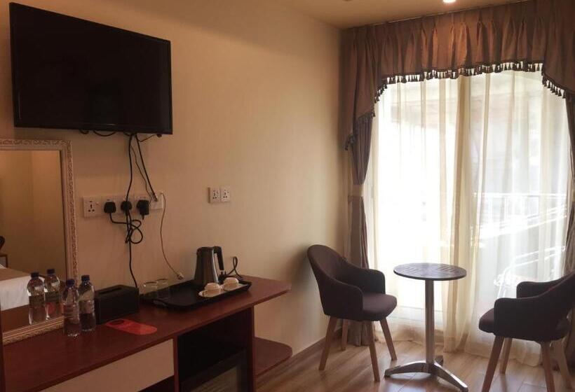 اتاق سوپریور با بالکن, Rosemary Boutique