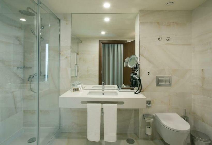 海の見えるエクゼクティブルーム, Turim Santa Maria