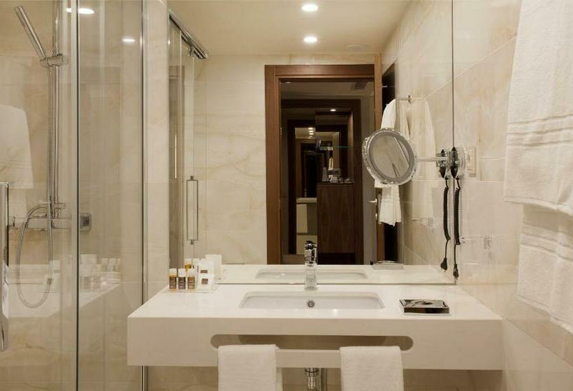 サイドシービュースーペリアールーム, Turim Santa Maria