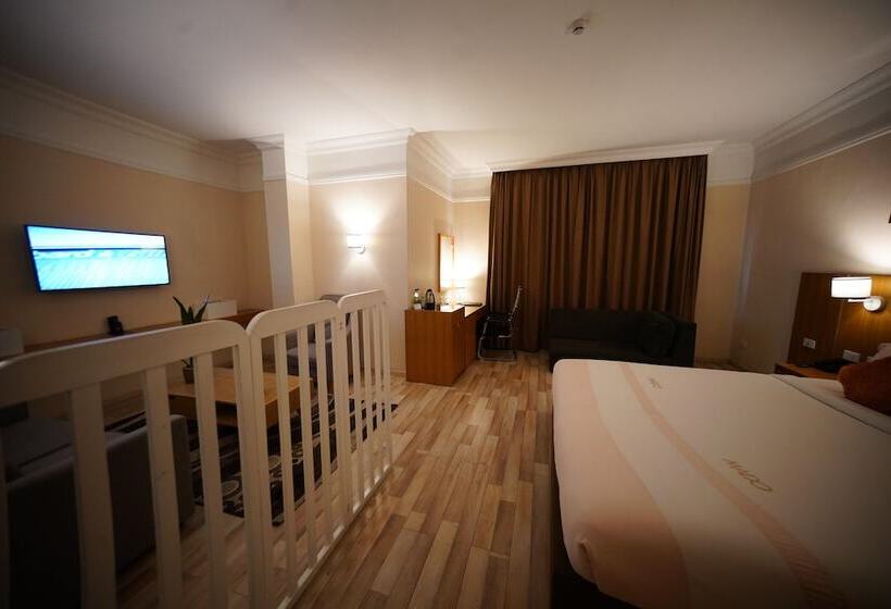 سوییت جونیور, Mado