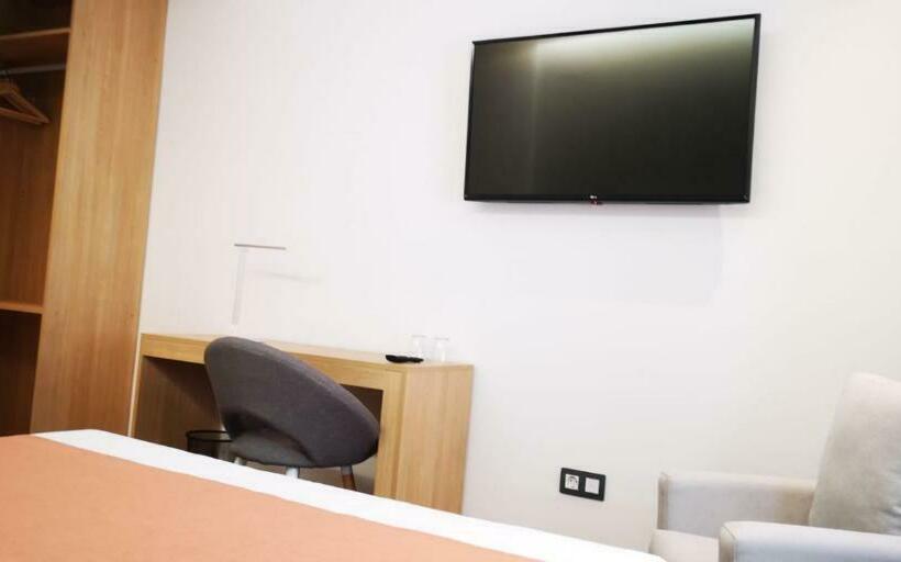 اتاق استاندارد, Qb Almagro Centro