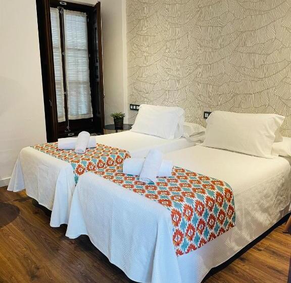 اتاق استاندارد, Qb Almagro Centro