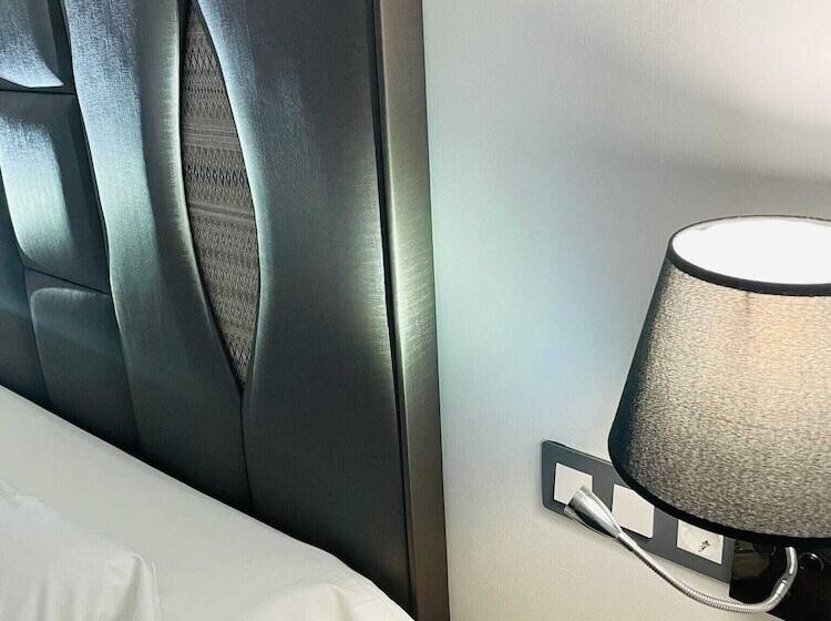 اتاق استاندارد, Qb Almagro Centro