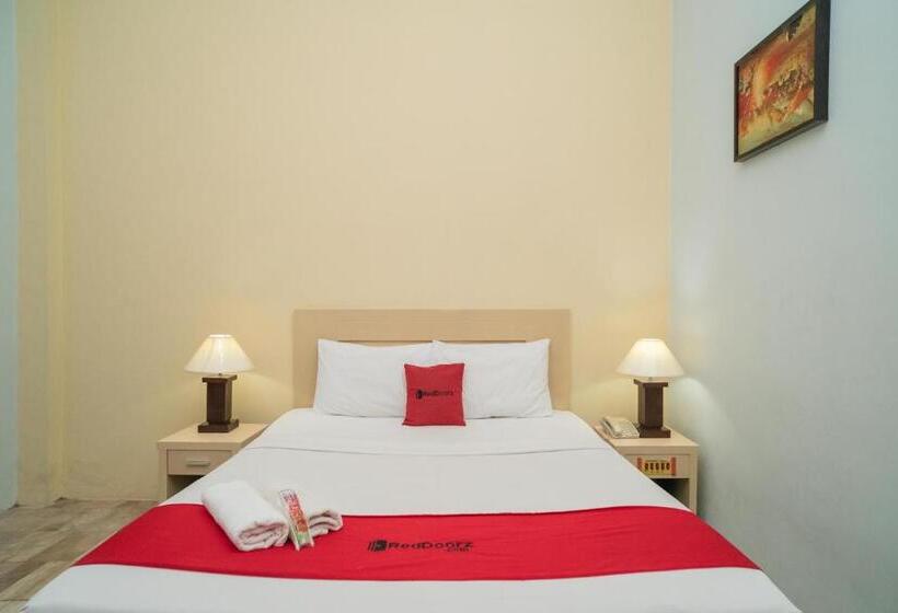 غرفة ديلوكس, Reddoorz Plus Near Uin Banjarmasin