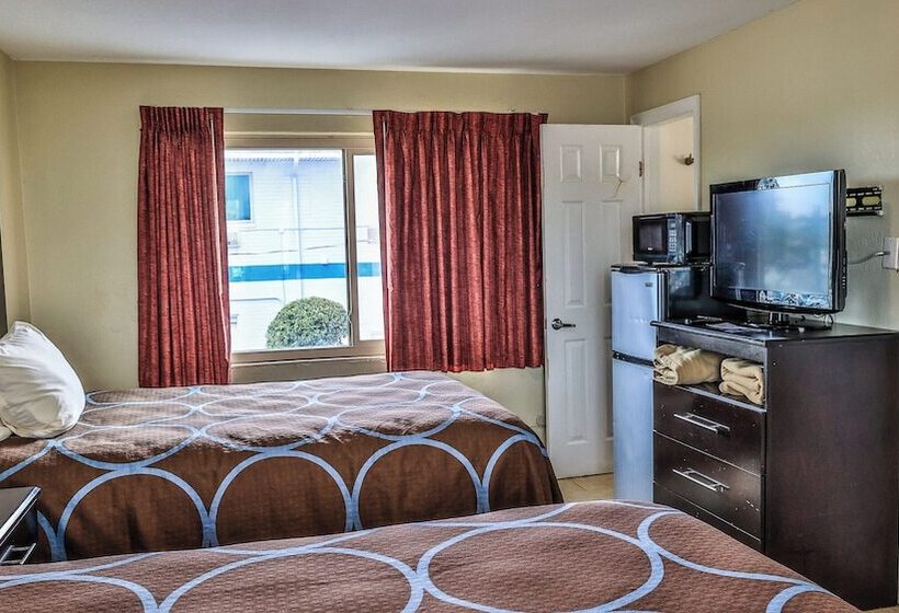 غرفه قياسيه سريرين مزدوجين, Driftwood Beach Motel