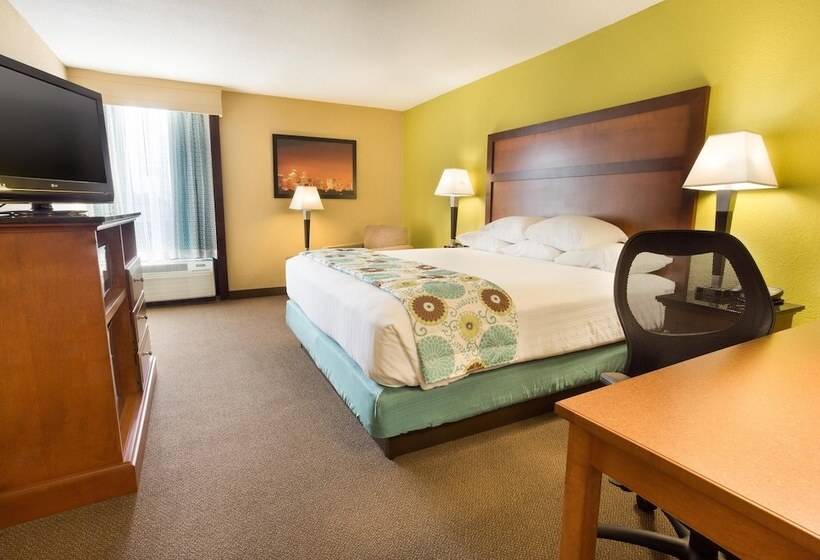 Номер Deluxe, Drury Inn & Suites Houston Galleria