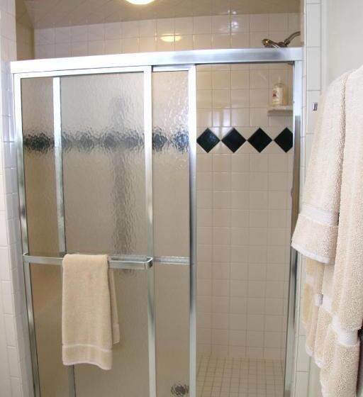 جناح ديلوكس, Eagle Harbor Inn