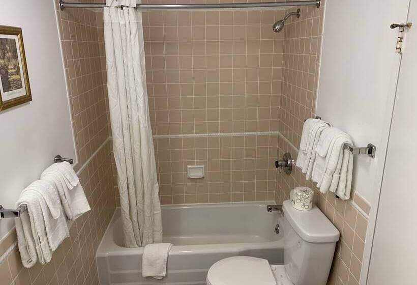 디럭스 룸, Eastgate Inn