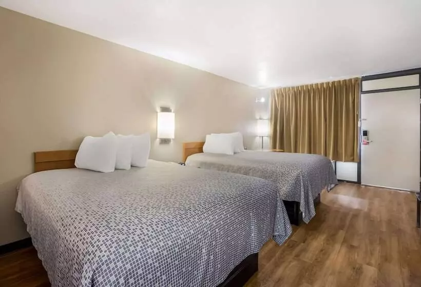 ２ダブルベッドのスタンダードルーム, Econo Lodge