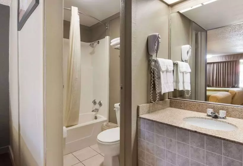 ２ダブルベッドのスタンダードルーム, Econo Lodge Pittsburgh I79
