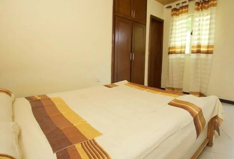 اتاق استاندارد, Konjo Guesthouse