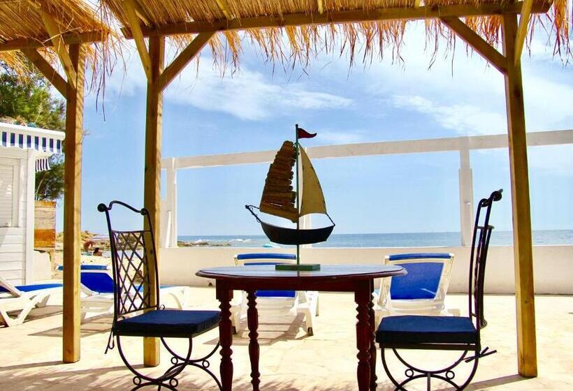 オーシャンビュースタンダードルーム, Villa Sunbeach