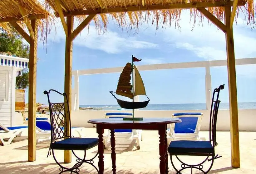 オーシャンビュースタンダードルーム, Villa Sunbeach