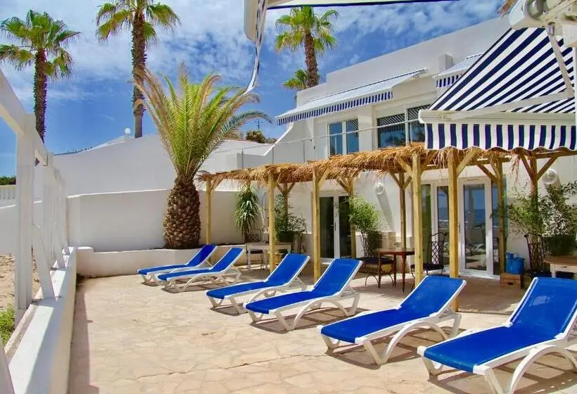 Triple Room Sea View, Villa Sunbeach