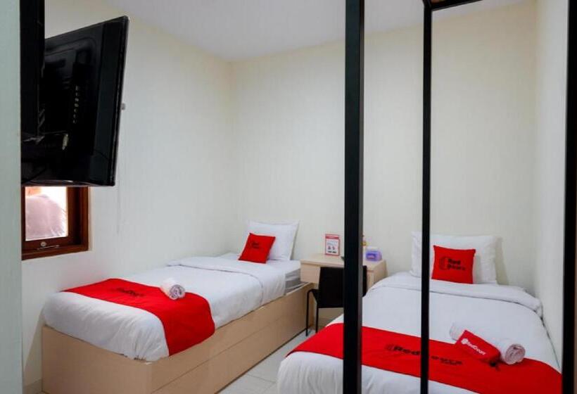 标准间, Reddoorz Near Alun Alun Kudus 2