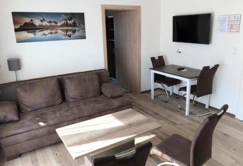 Апартаменты 1 Спальня с Балконом, Haus Marjanne