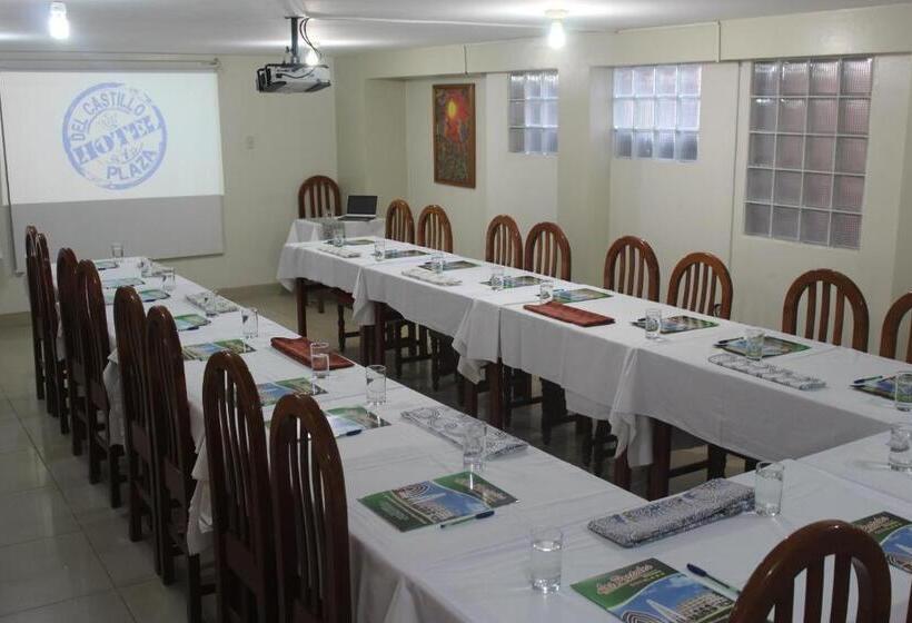 デラックススタジオ, Auditorio & Centro De Capacitaciones Central Park Pucallpa