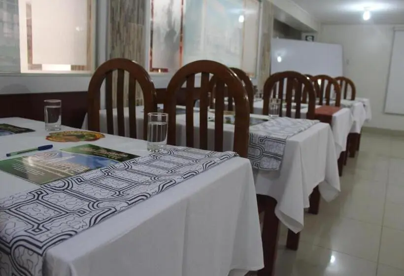 Deluxe-studio, Auditorio & Centro De Capacitaciones Central Park Pucallpa