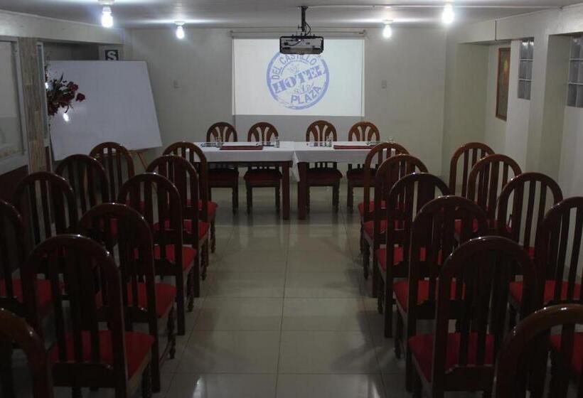 デラックススタジオ, Auditorio & Centro De Capacitaciones Central Park Pucallpa