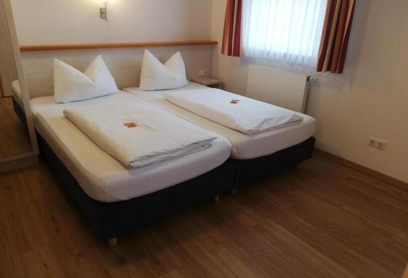 شقة غرفة واحدة, Mikro Apartments Erding