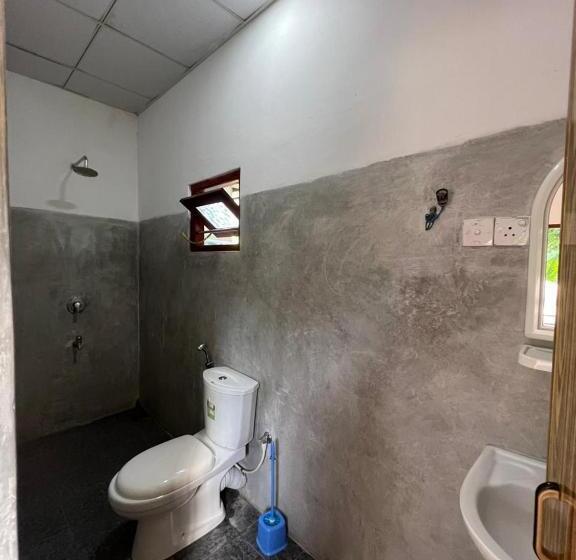 经济房, Jungle Villa