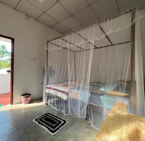 经济房, Jungle Villa