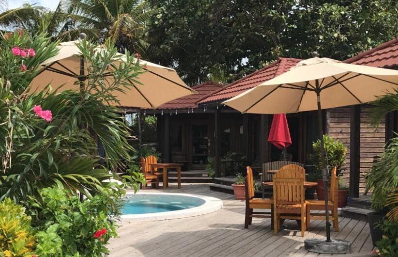 غرفة سوبيريور سرير كينج, Marbucks Bed & Breakfast