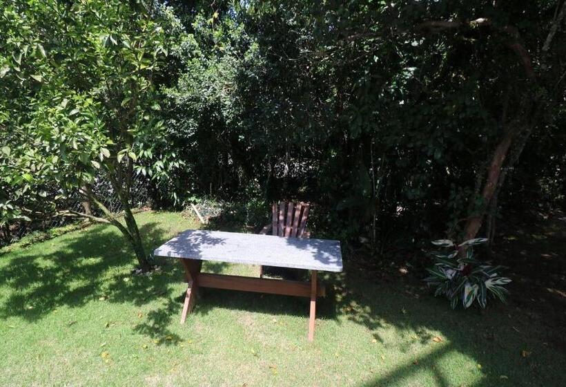 스위트, Barbieri Beach