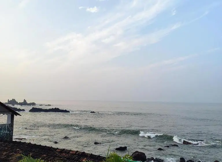 Talo 1 Makuuhuone, Sunny Cliff Beach Stay