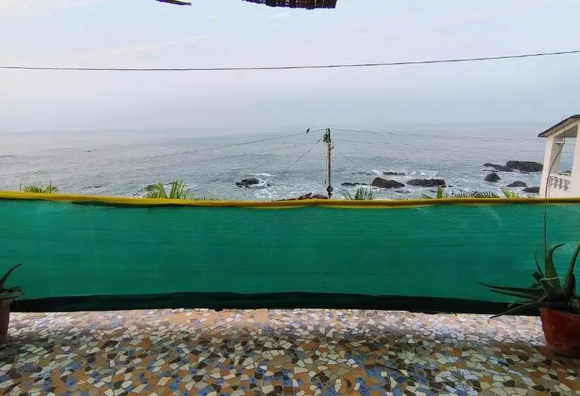 Talo 1 Makuuhuone, Sunny Cliff Beach Stay