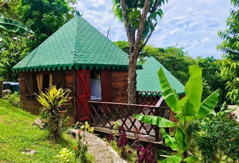 کلبه ییلاقی, Hostal Doble Vista
