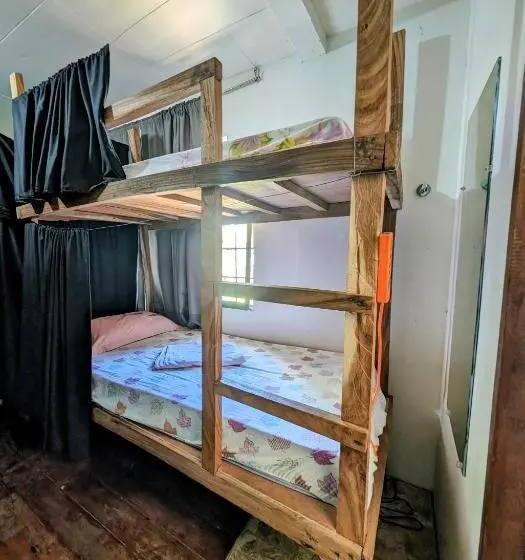 Deluxe-perhehuone, Screaming Gecko Hostel