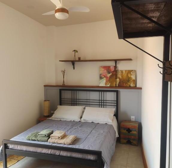スタンダードスタジオ, Hostel E Pousada Dom Bosco