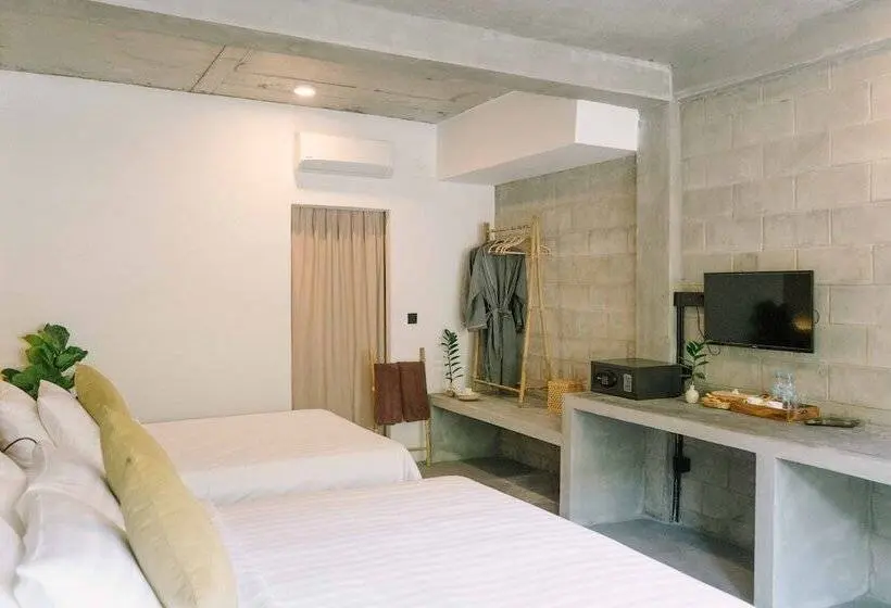 デラックストリプルルーム, Larimar Hotel & Resort