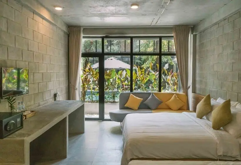 デラックストリプルルーム, Larimar Hotel & Resort