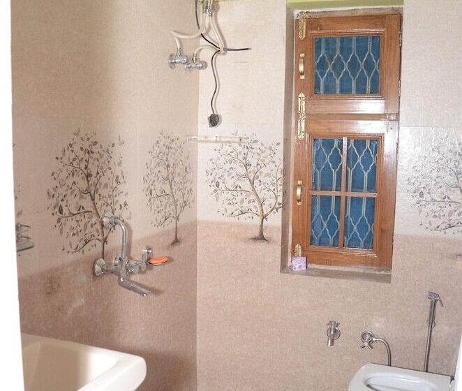 اتاق لوکس, Royal Green Buds