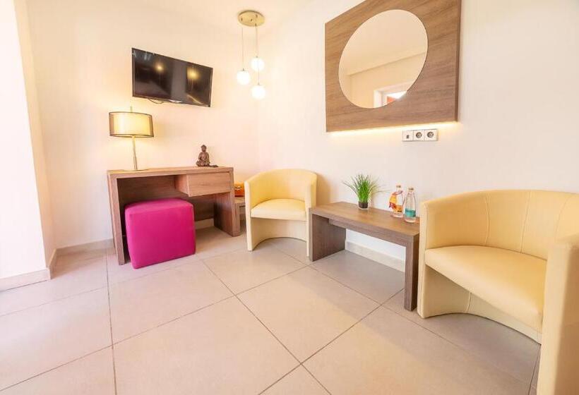 بنجلو ديلوكس, Paradise Residencial