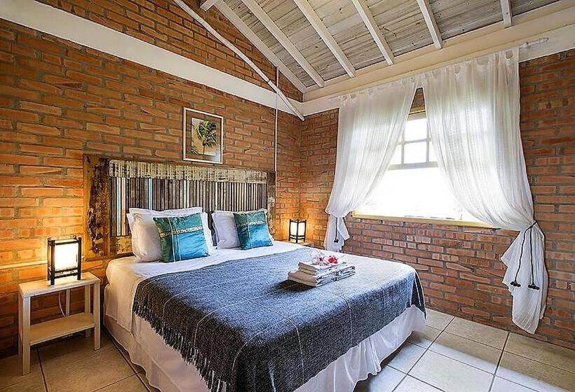 庭の見えるスタンダードトリプルルーム, Pousada Mevlana Garden