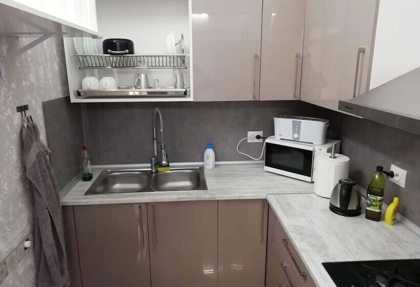 스탠다드 룸 공동 욕실, Urban Rooms San Roque With Solarium