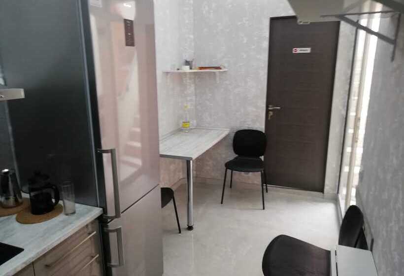 스탠다드 룸 공동 욕실, Urban Rooms San Roque With Solarium